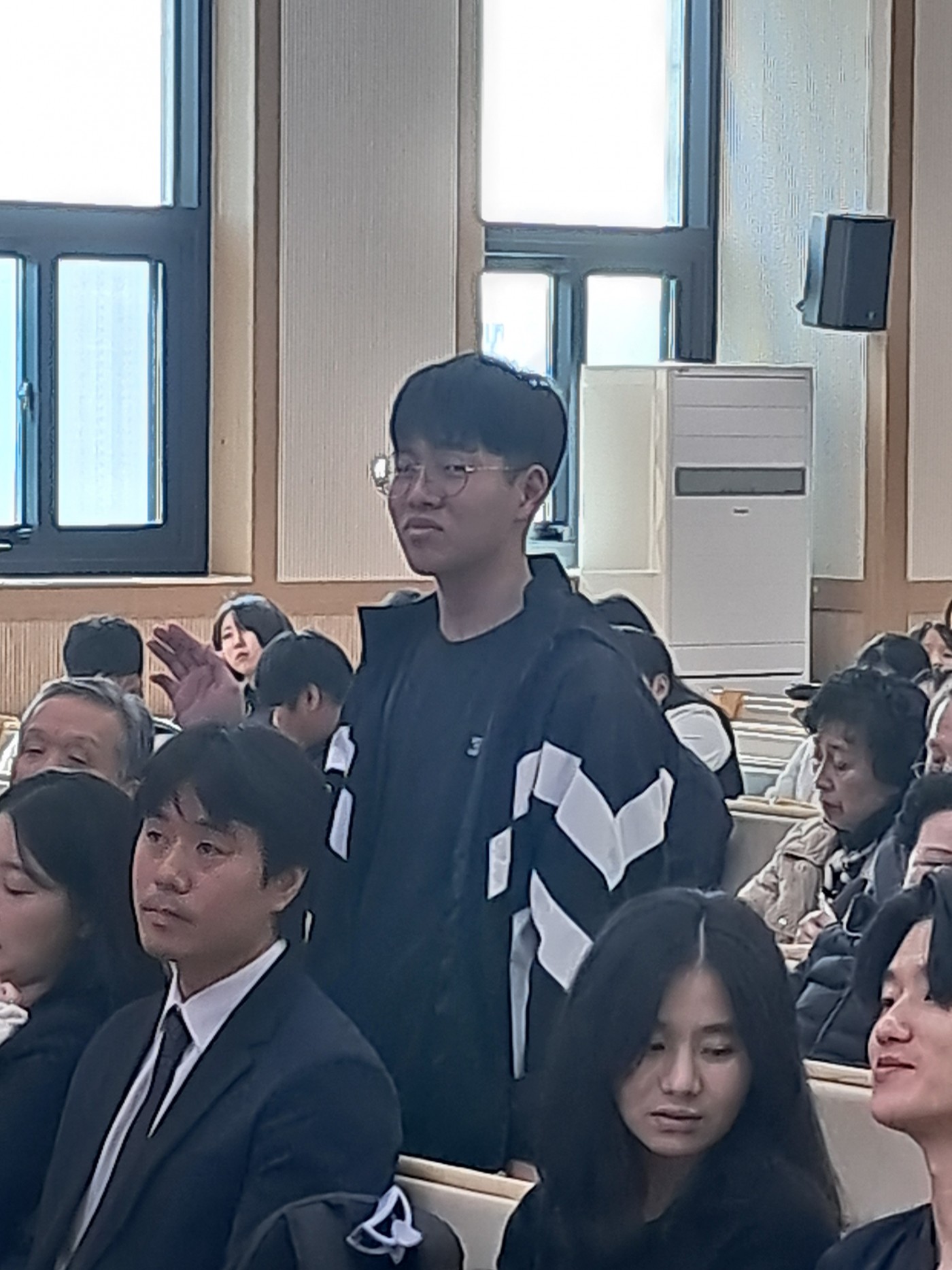b1a2bbd6e6b3b50d538f91889760f25b_1763079173_2124.jpg